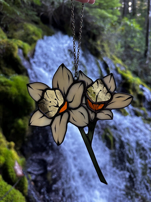 Little Herald - Stained Glass Daffodil Botanical Suncatcher
