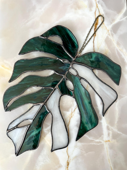 Verdant Veil - Stained Glass Monstera Leaf Botanical Suncatcher