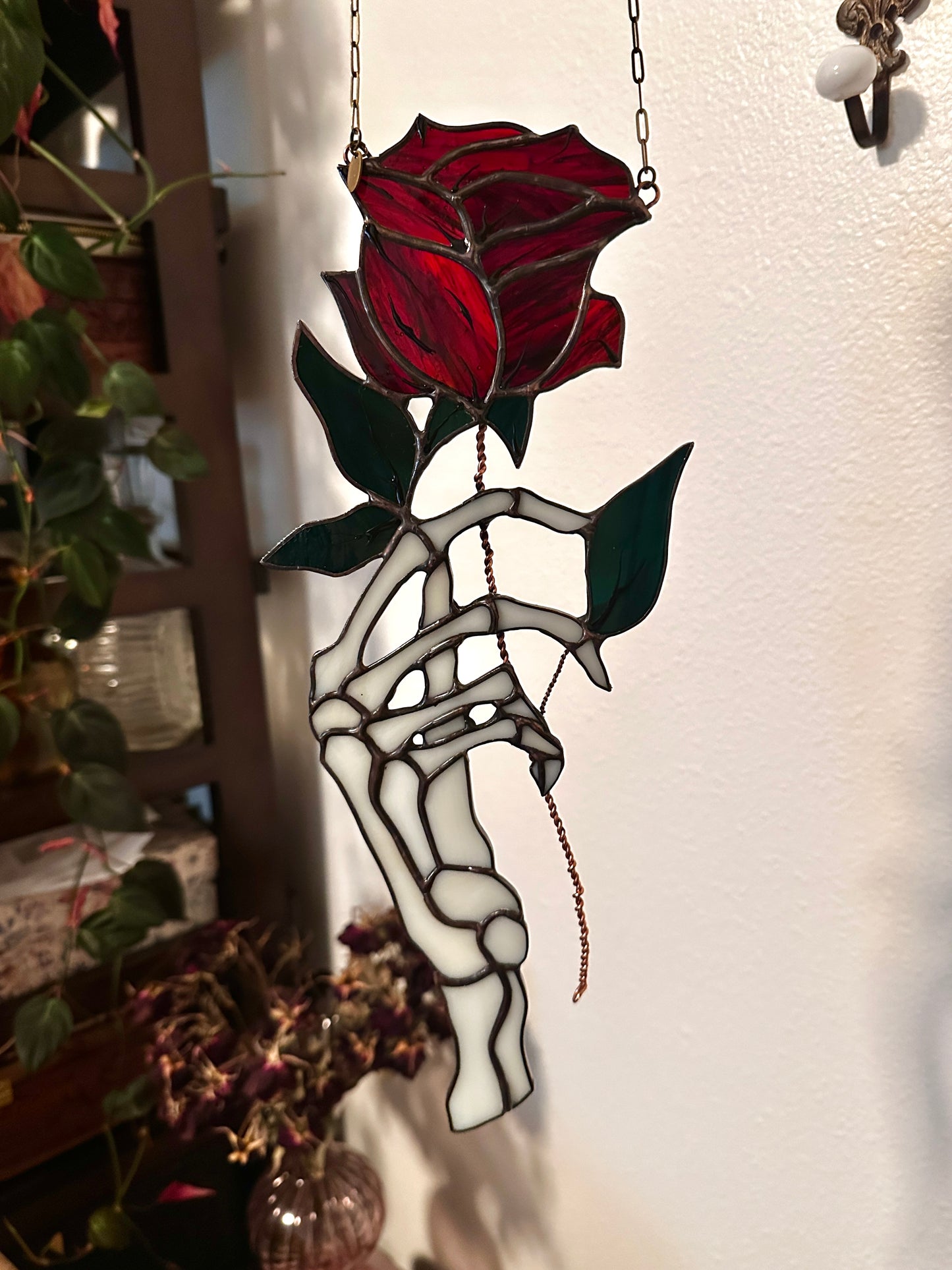 Memento Amor - Stained Glass Skeleton Rose Suncatcher