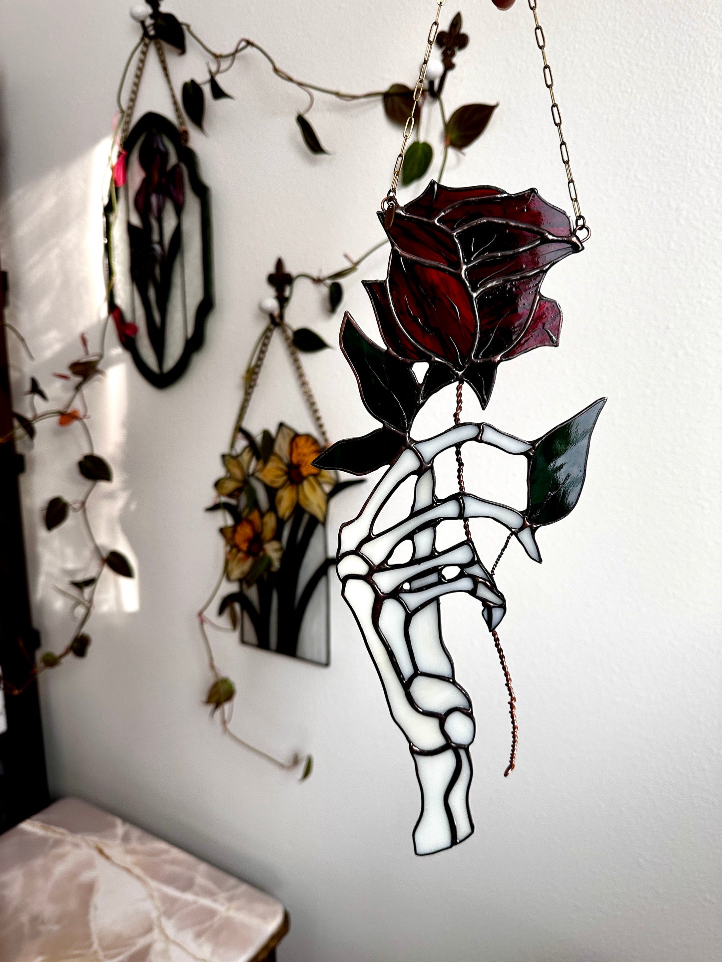 Memento Amor - Stained Glass Skeleton Rose Suncatcher